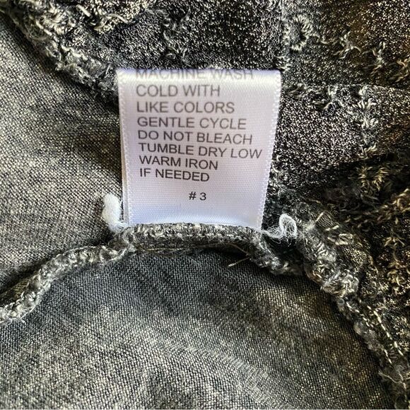 Keren Hart Sleeveless Top Black Size Small - Picture 7 of 7